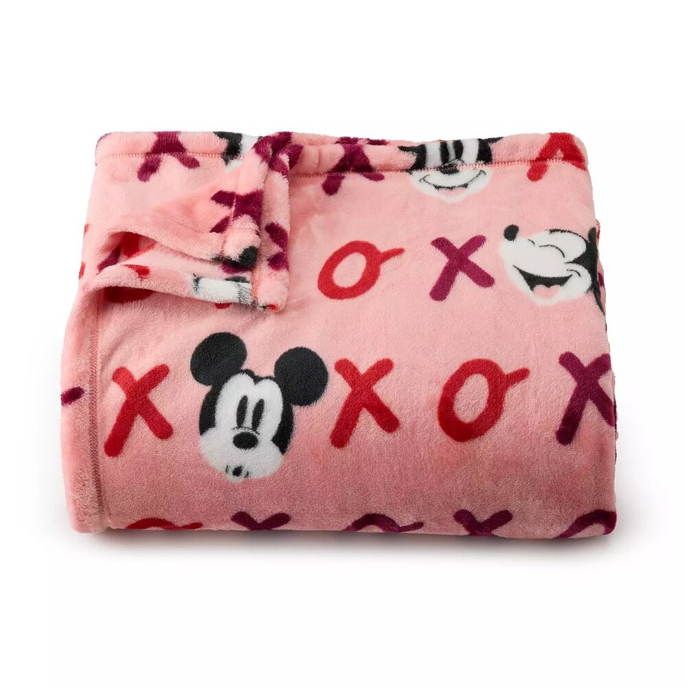 NEW DISNEY MICKEY MOUSE HUGS & KISSES VALENTINE'S DAY THROW BLANKET THE BIG ONE